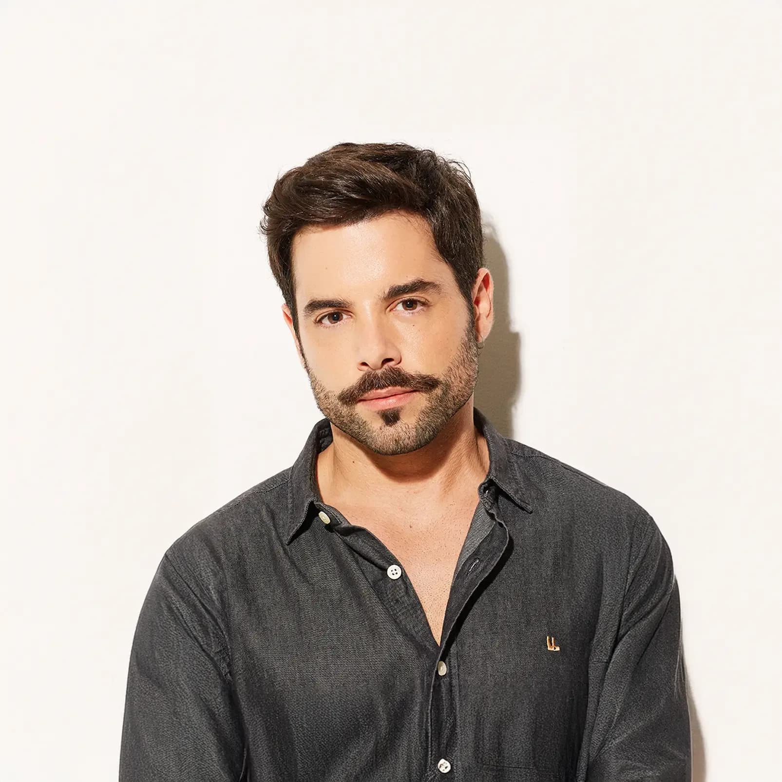 Retrato de PEDRO CARVALHO
